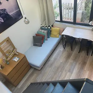 Vallon Des Auffes : Le Cabanon De Mireille Hébergement de vacances Marseille